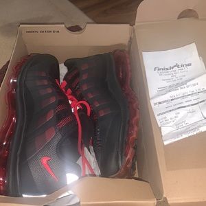 Nike Air max brand new never worn.